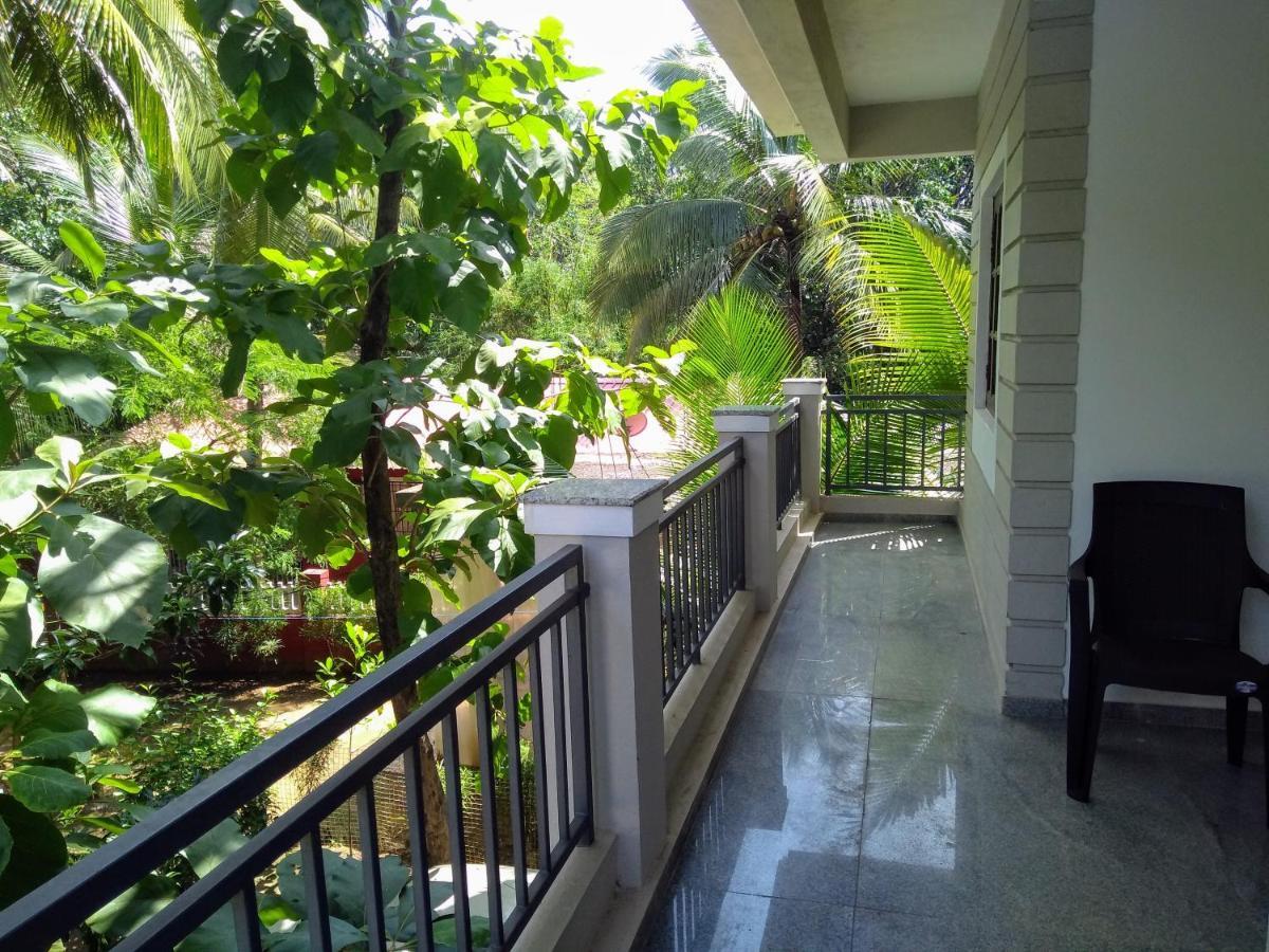 Dsk Studio Apartment, Siolim, Goa. Buitenkant foto