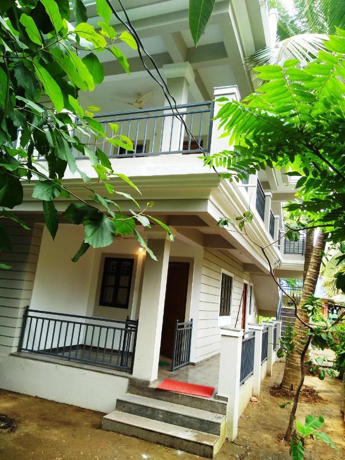Dsk Studio Apartment, Siolim, Goa. Buitenkant foto