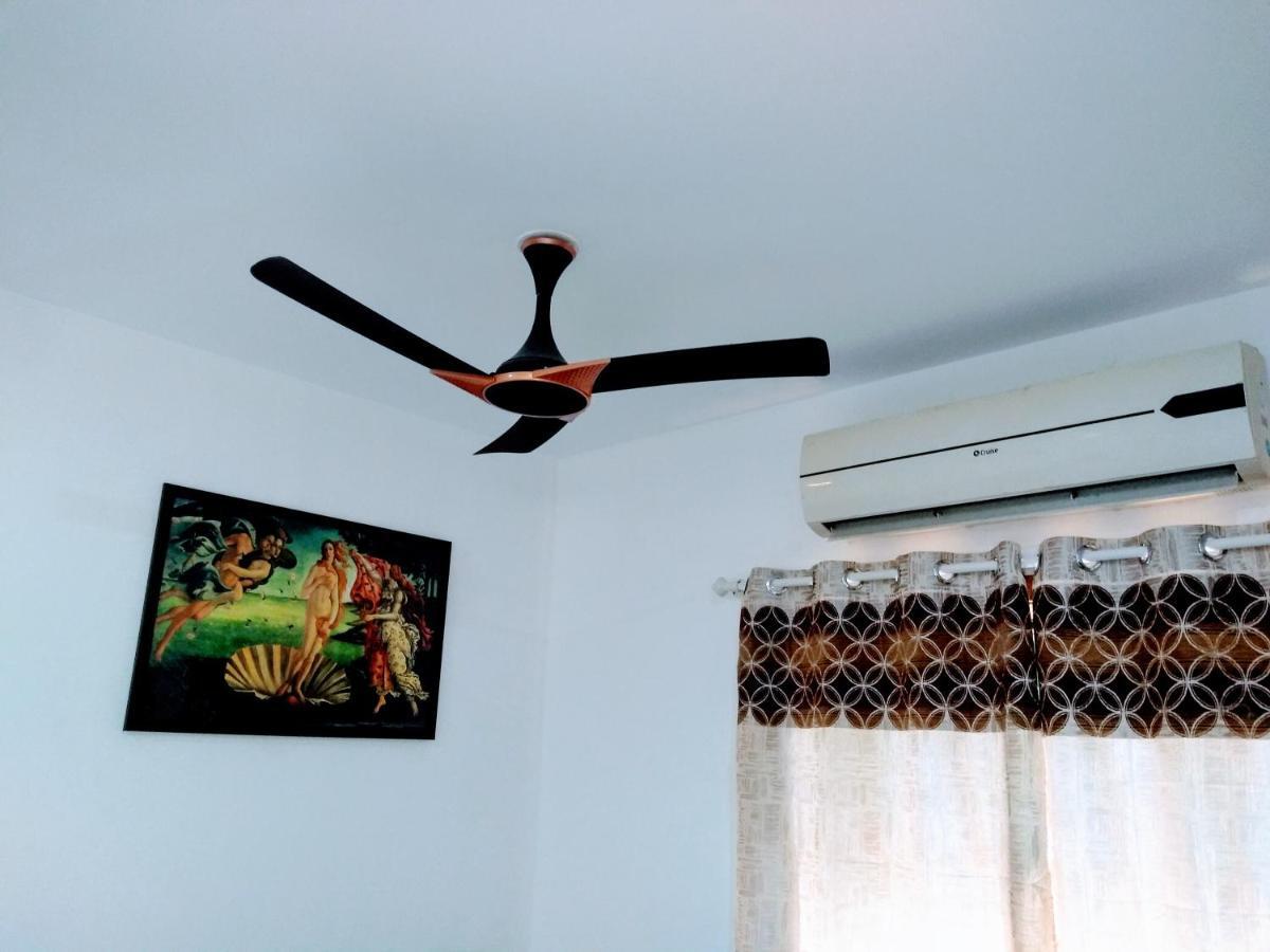 Dsk Studio Apartment, Siolim, Goa. Buitenkant foto