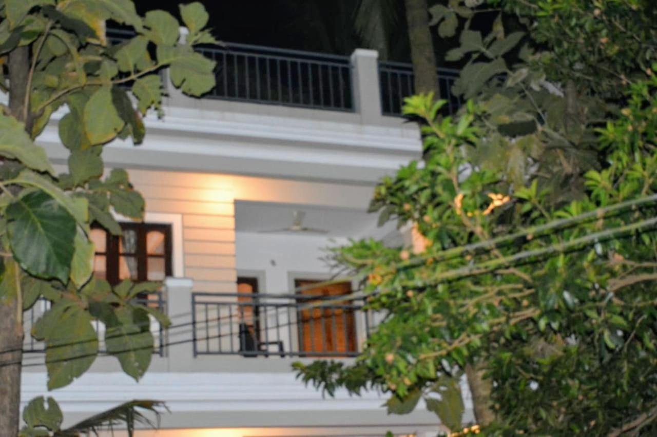 Dsk Studio Apartment, Siolim, Goa. Buitenkant foto