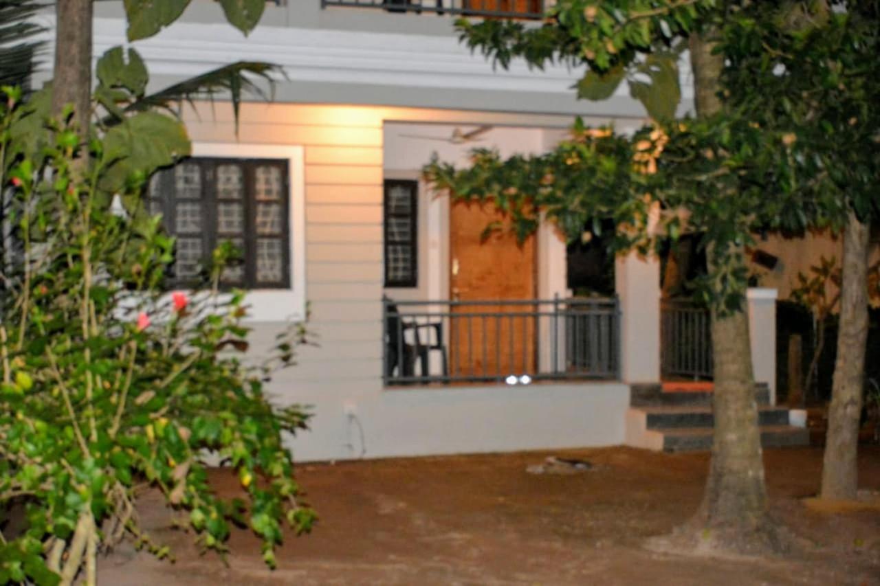 Dsk Studio Apartment, Siolim, Goa. Buitenkant foto